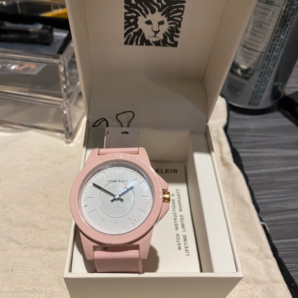 *NIBOX*ANN KLEIN Watch Light pink silicone - Picture 4 of 5